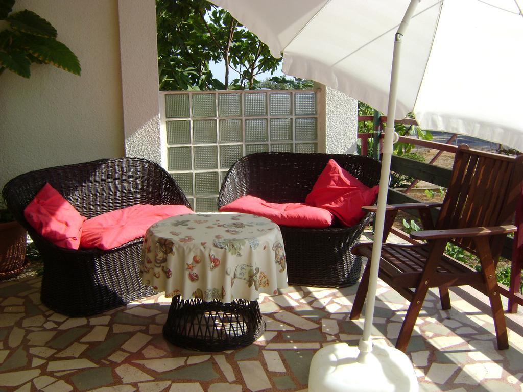 Apartments Radulovic Biograd Na Moru Rom bilde